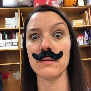 Meet your Posher, Laura